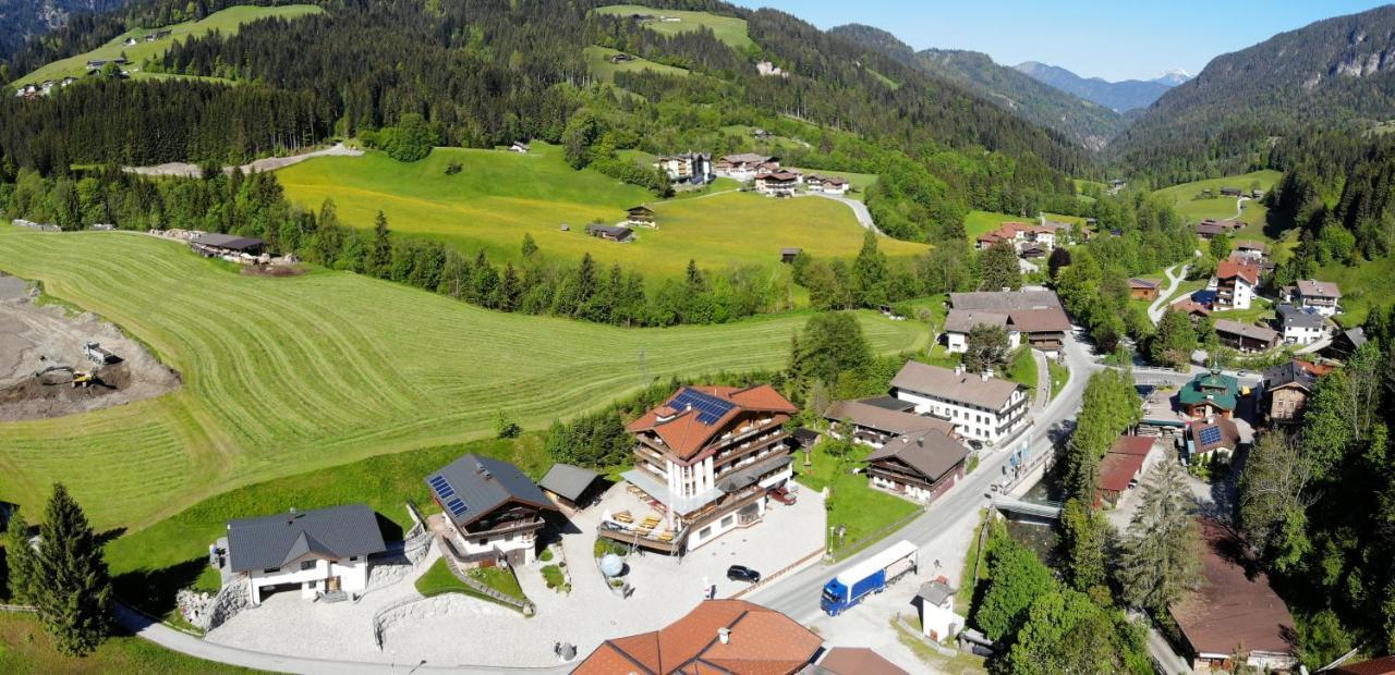 Hotel Schweizerhof Oberau Exterior foto